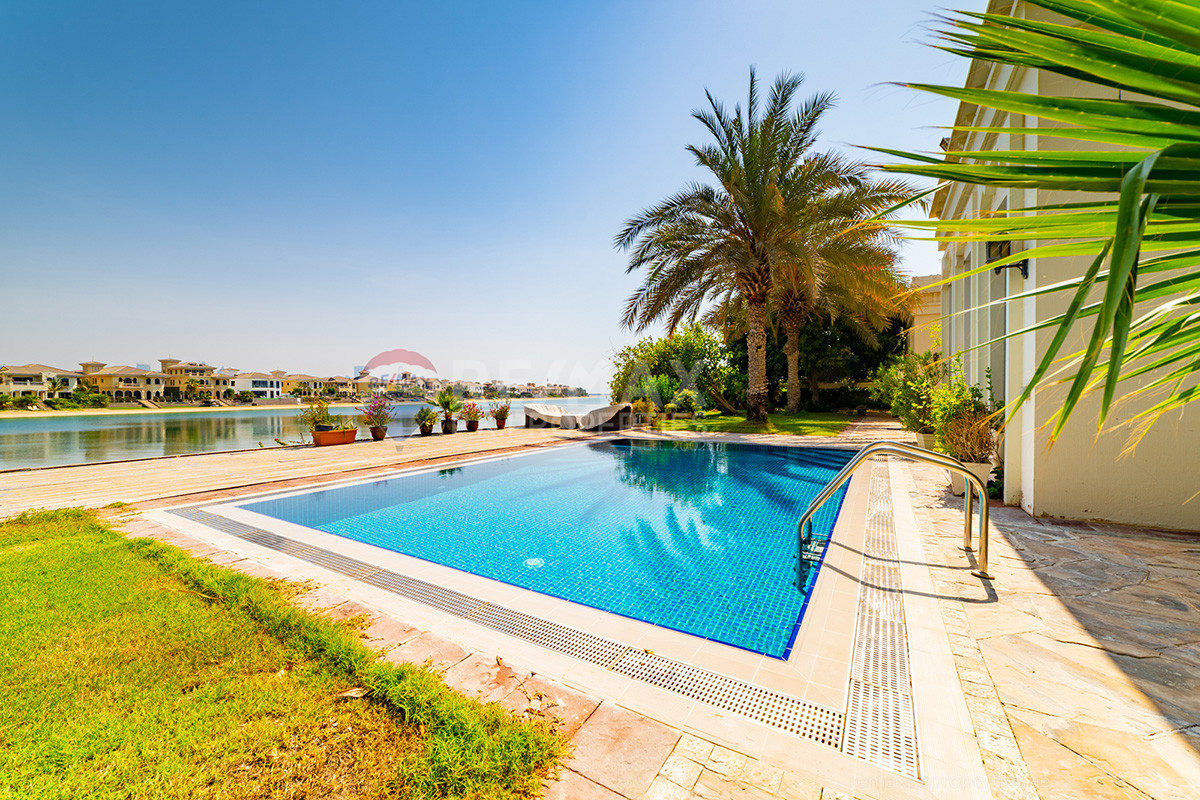 VACANT | HOT DEAL | Luxuriously Furnished - Signature Villas Frond L, Signature Villas, Palm Jumeirah, Dubai