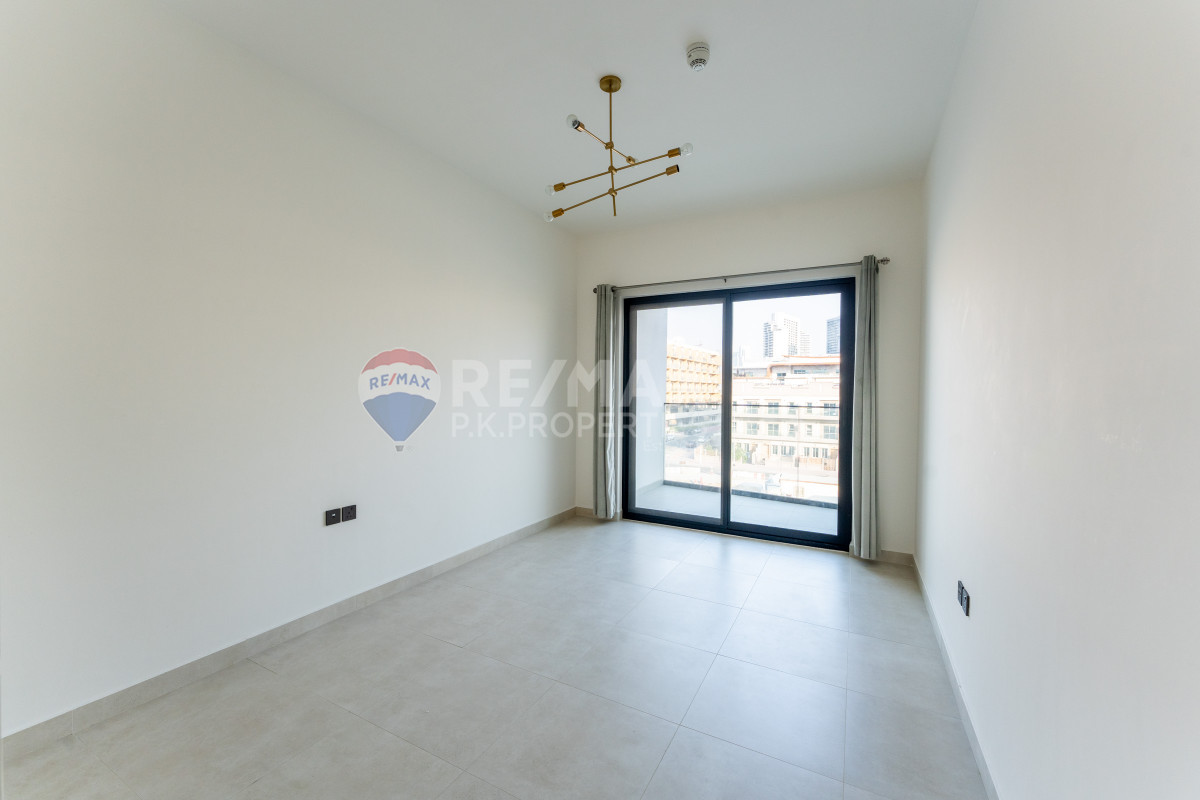 Brand New | Unfurnished | Bright and Spacious