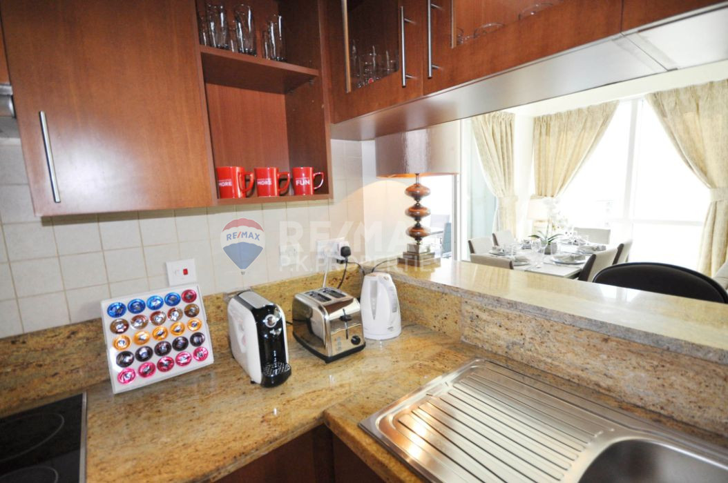 Fully Furnished 2 Bed with Lake and Golf Course View, The Fairways North, The Fairways, The Views, Dubai