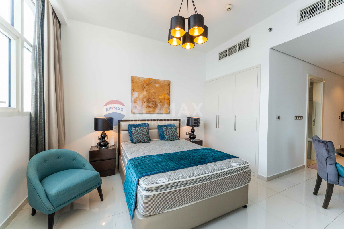 Pool View | Fully Furnished | Prime Location