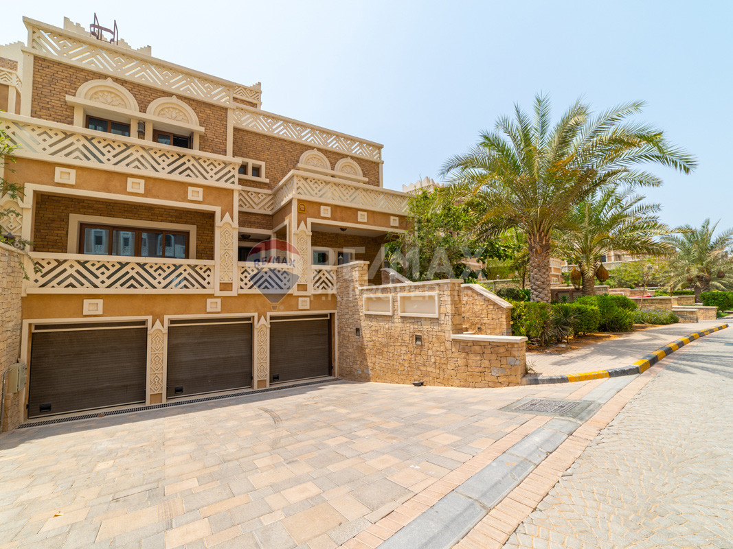 Spacious 4 BR Villa | Private pool | Garage| Vacant - Balqis Residences, Kingdom of Sheba, Palm Jumeirah, Dubai 