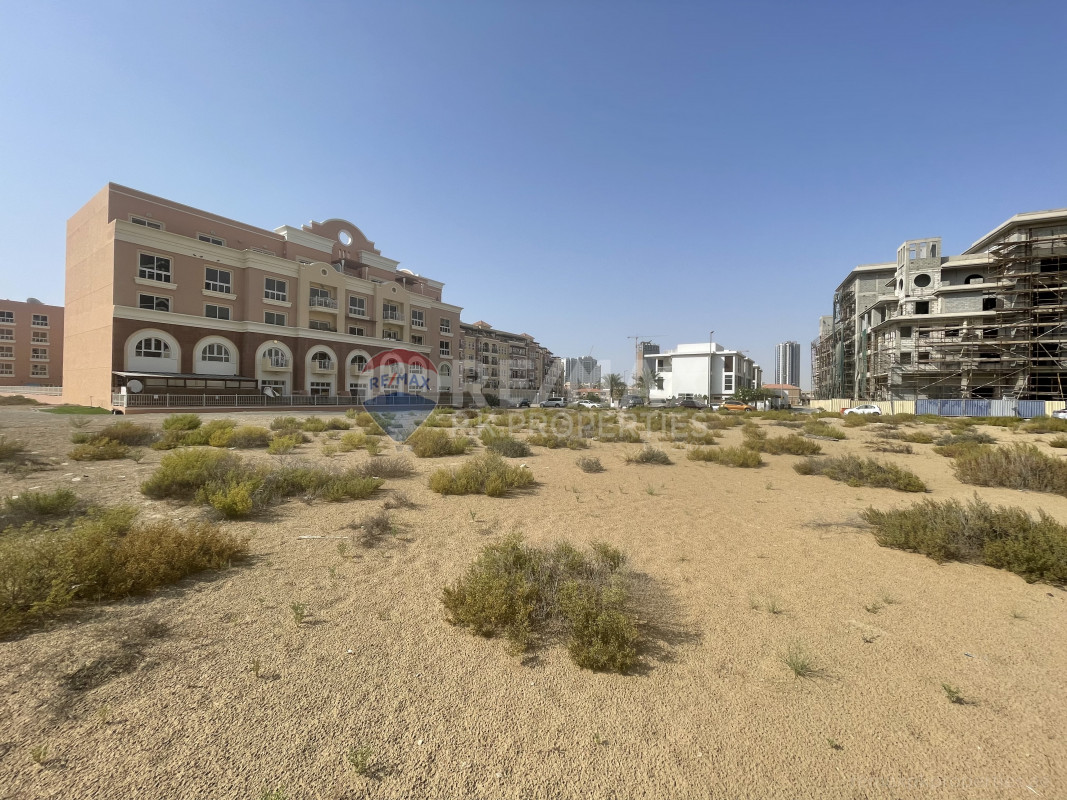 Land for Sale G + 4 Residential and Retail Land in JVC, District 12, Jumeirah Village Circle, Dubai