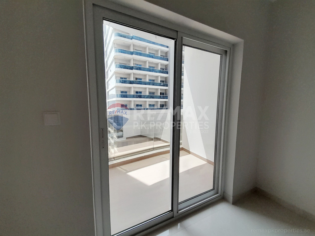 Brand New | Modern with Balcony | Ready, Hera Tower, Dubai Sports City, Dubai