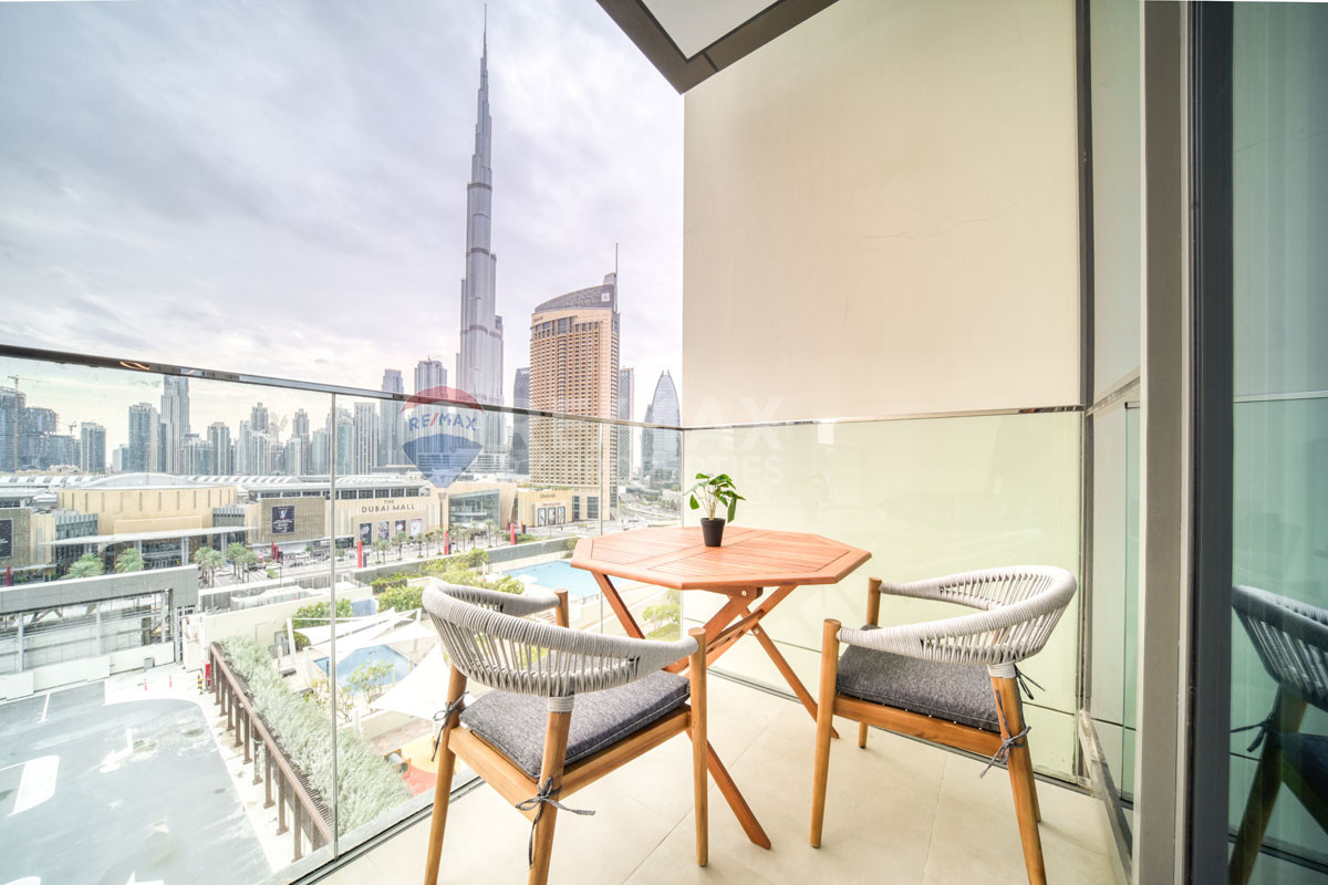 Burj Khalifa View | Fully Furnished | Brand New - Downtown Views, Downtown Dubai, Dubai