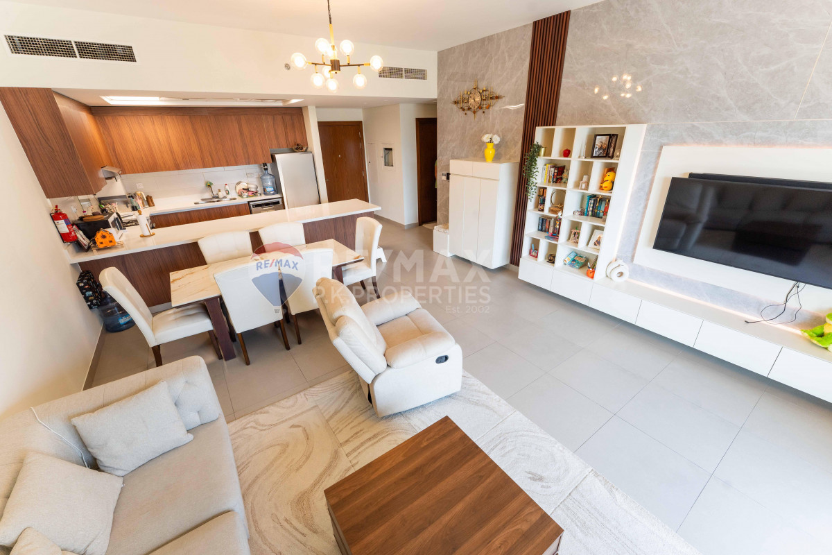 Big Layout | Luxury Living | Walk to Metro - Zazen Gardens, Al Furjan, Dubai