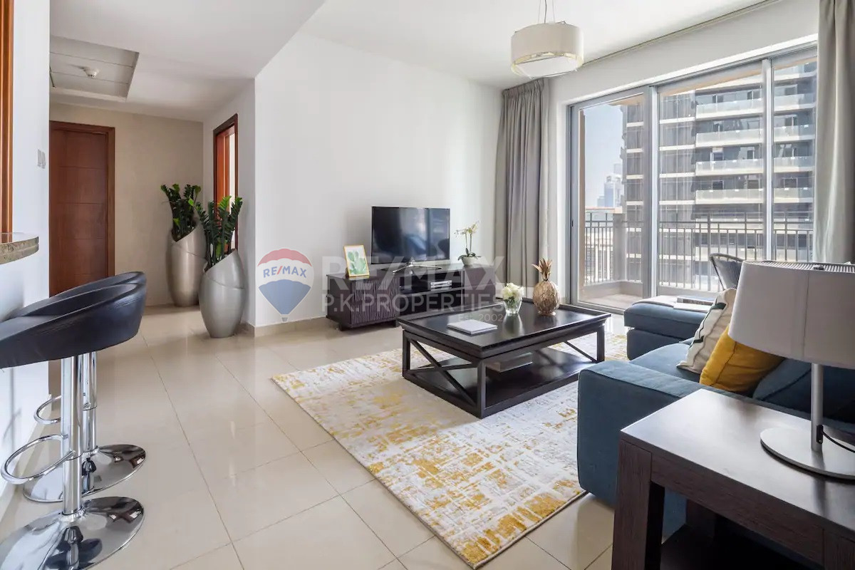 High floor | APT with Terrace and Balcony | Rented - Standpoint Tower 2, Standpoint Towers, Downtown Dubai, Dubai